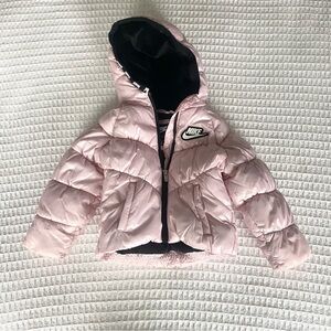 Nike girls pink puffer hooded jacket size 18M